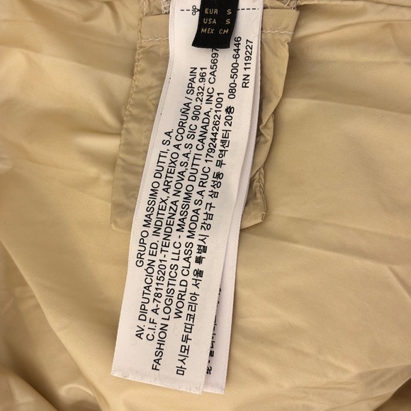 Massimo Dutti Down Puffer Jacket with Belt – Like New - Picture 8 of 10